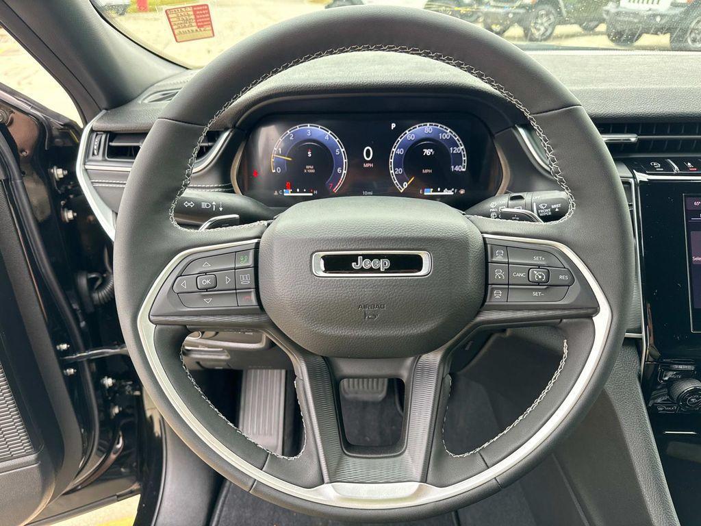 new 2025 Jeep Grand Cherokee L car, priced at $45,170