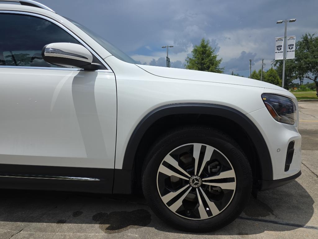 used 2024 Mercedes-Benz GLB 250 car, priced at $35,995