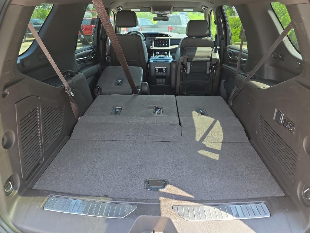 used 2023 GMC Yukon car, priced at $62,995