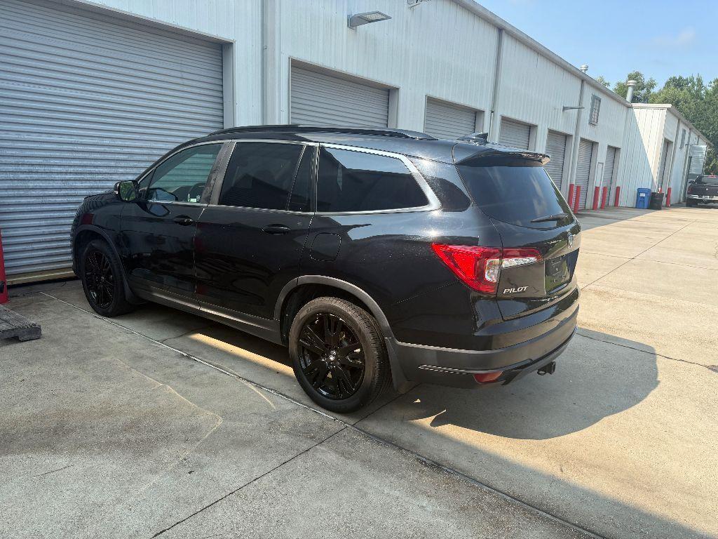 used 2021 Honda Pilot car, priced at $21,995