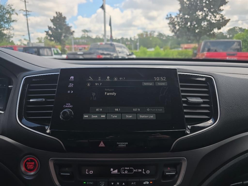 used 2021 Honda Pilot car, priced at $21,995