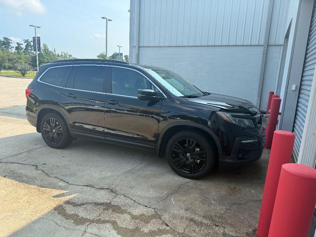 used 2021 Honda Pilot car, priced at $21,995