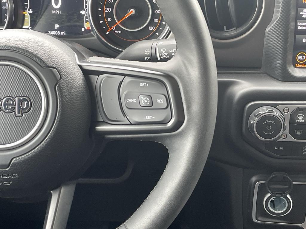 used 2023 Jeep Gladiator car, priced at $33,645