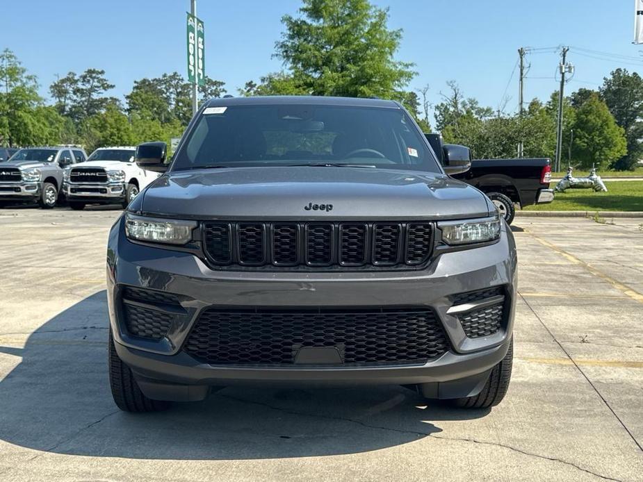 new 2024 Jeep Grand Cherokee car, priced at $40,970