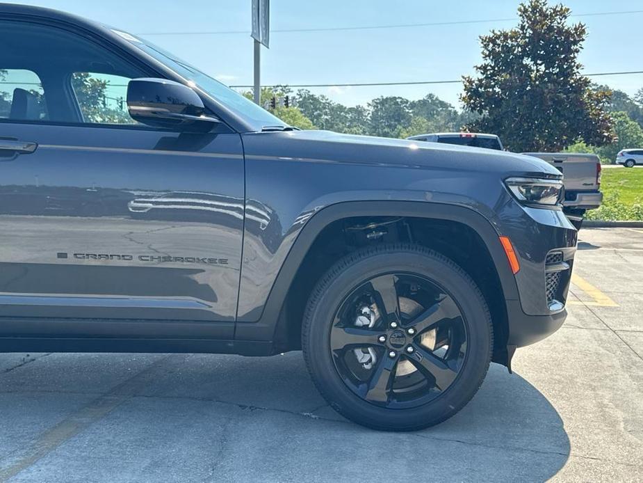 new 2024 Jeep Grand Cherokee car, priced at $40,970