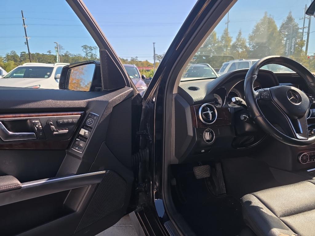 used 2015 Mercedes-Benz GLK-Class car, priced at $8,995