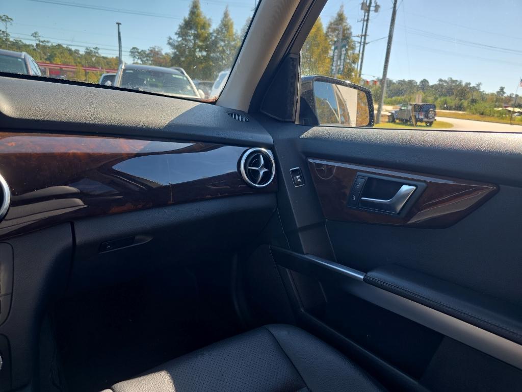 used 2015 Mercedes-Benz GLK-Class car, priced at $8,995