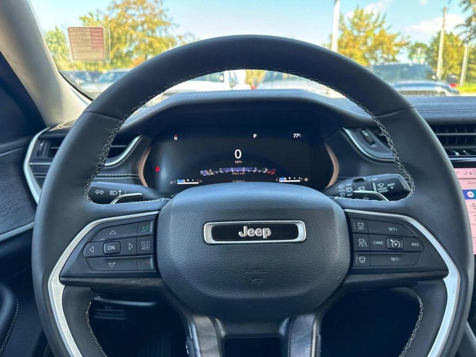 used 2023 Jeep Grand Cherokee car, priced at $33,995