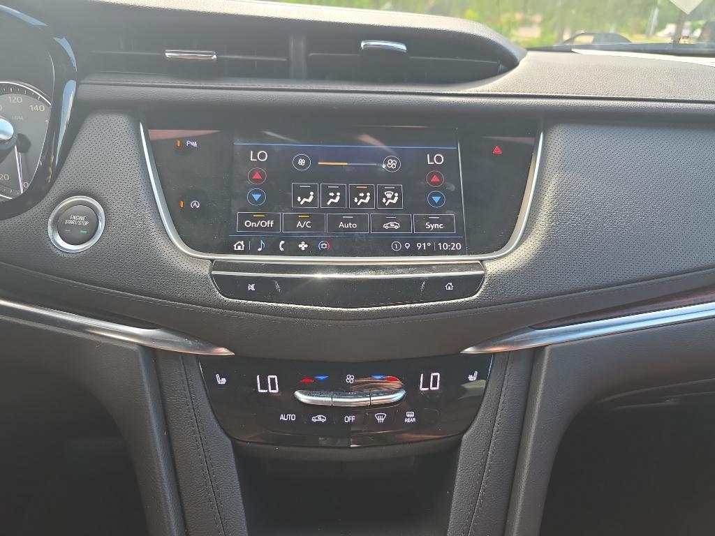 used 2022 Cadillac XT5 car, priced at $26,995