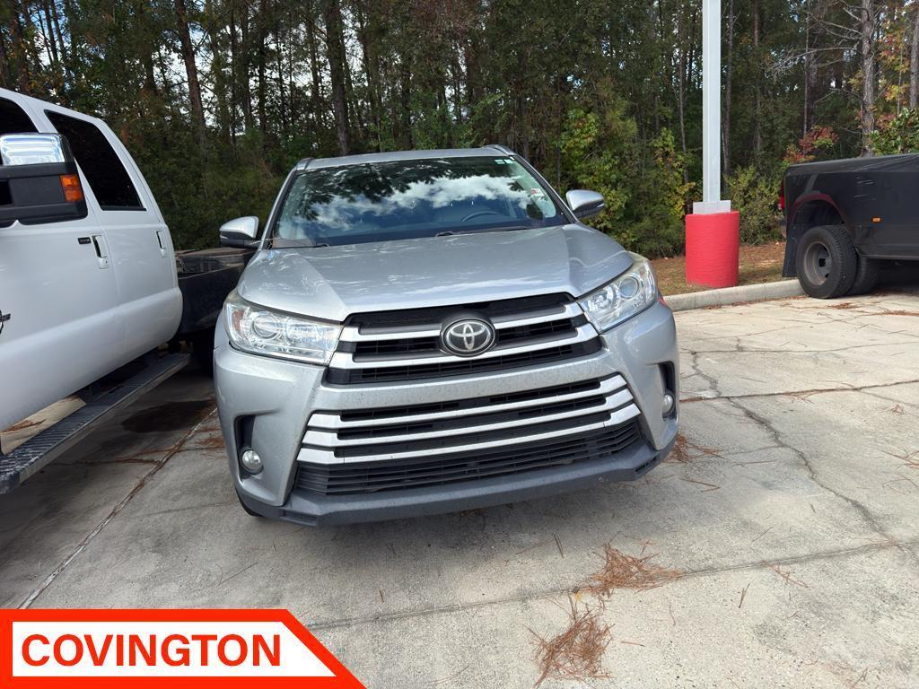 used 2017 Toyota Highlander car, priced at $9,985