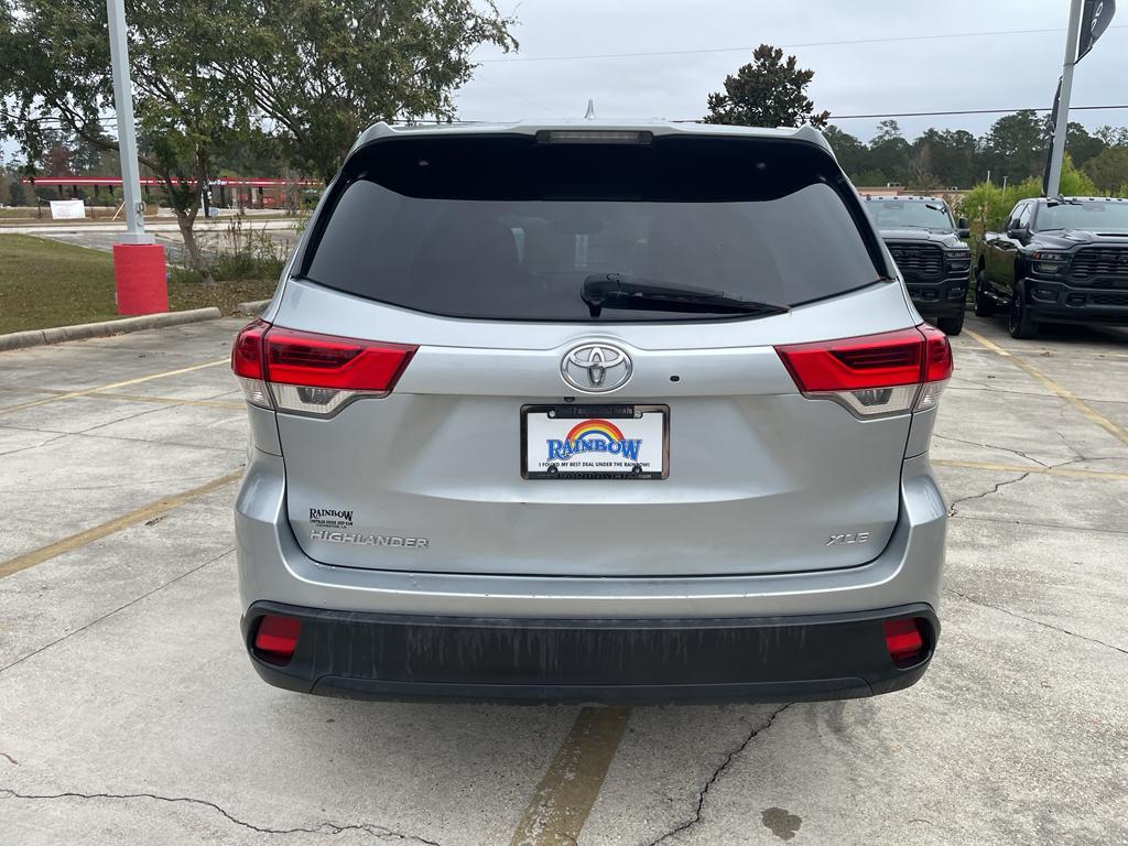 used 2017 Toyota Highlander car, priced at $9,985