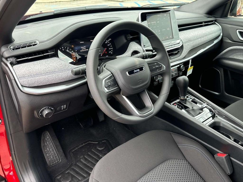 new 2025 Jeep Compass car, priced at $22,995