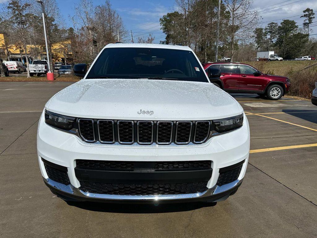 new 2025 Jeep Grand Cherokee L car, priced at $39,125