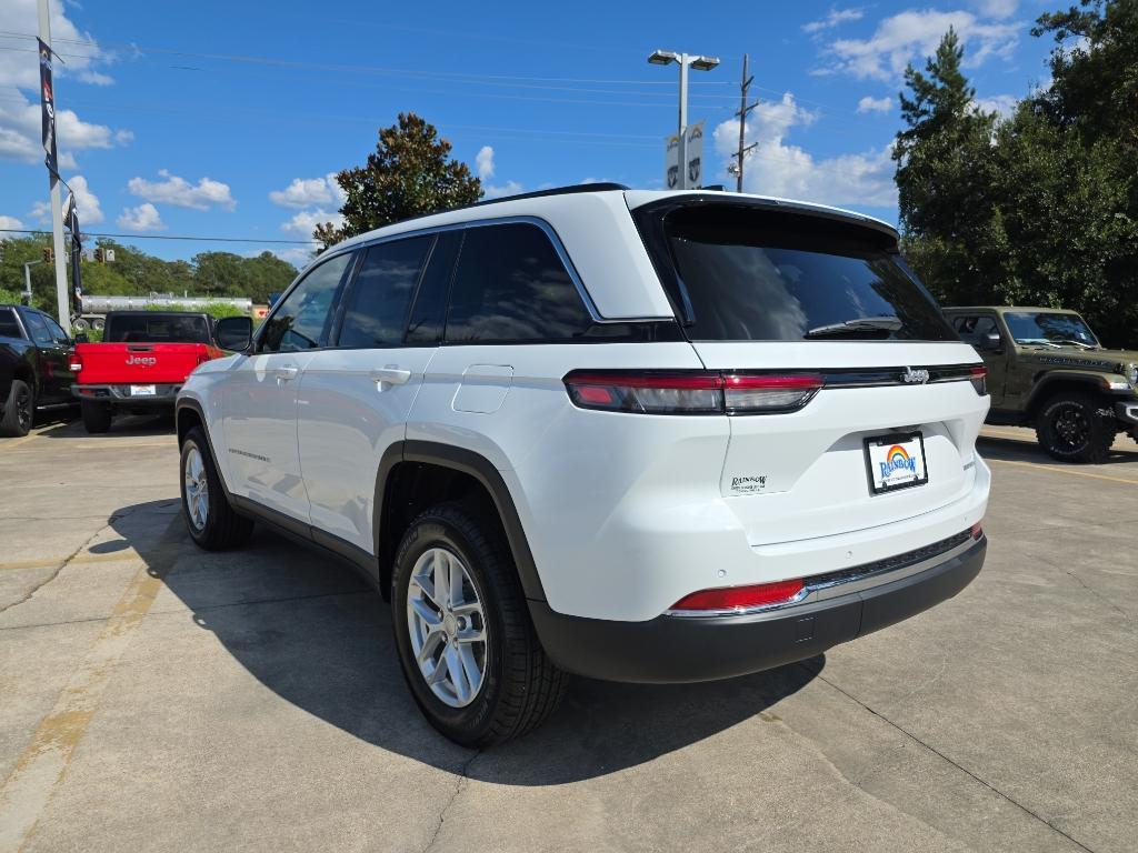 new 2025 Jeep Grand Cherokee car, priced at $38,570