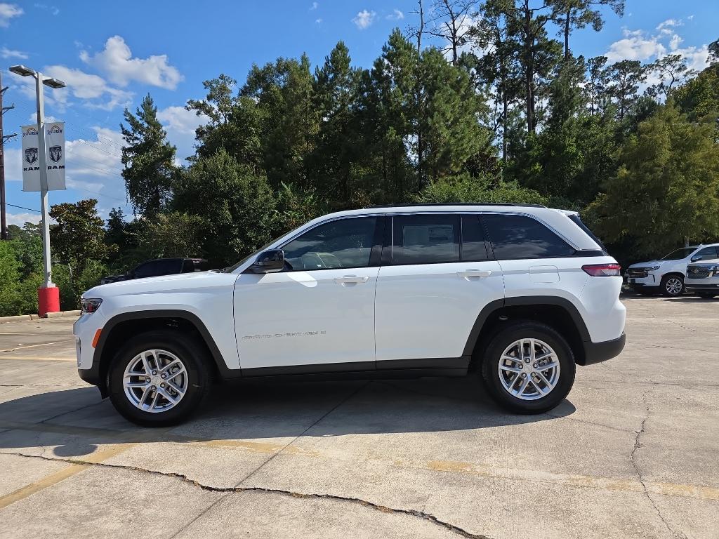 new 2025 Jeep Grand Cherokee car, priced at $38,570