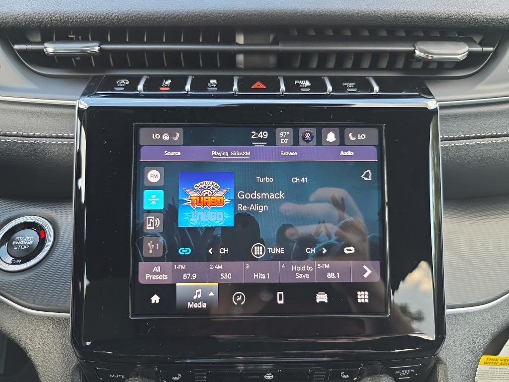 new 2025 Jeep Grand Cherokee car, priced at $38,570