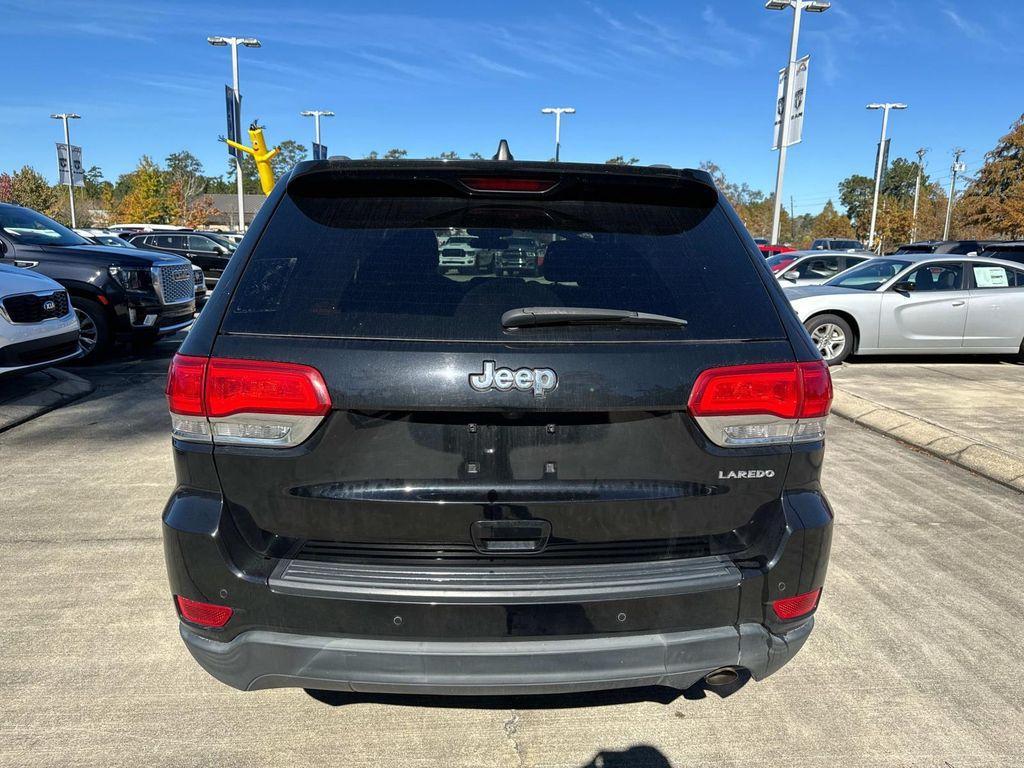 used 2018 Jeep Grand Cherokee car, priced at $13,895