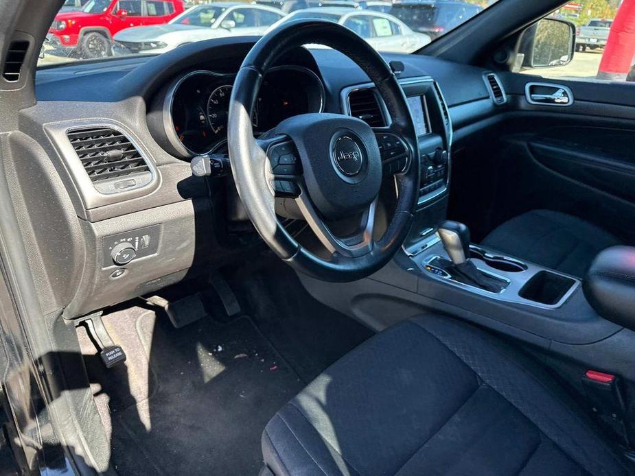 used 2018 Jeep Grand Cherokee car, priced at $13,895