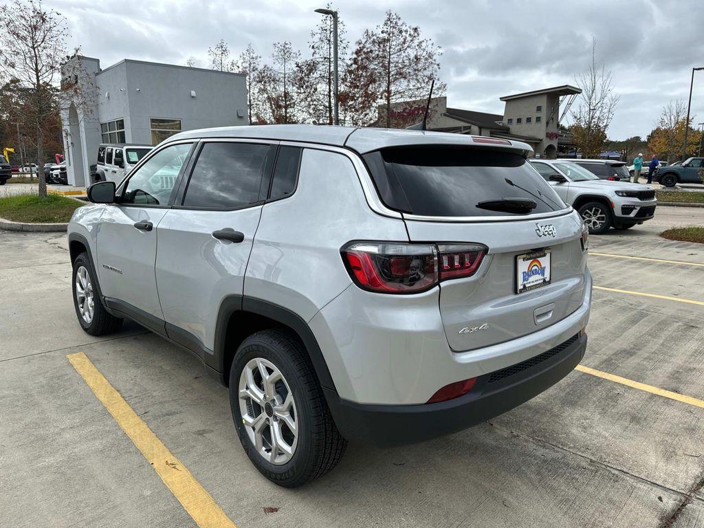 new 2025 Jeep Compass car, priced at $23,995