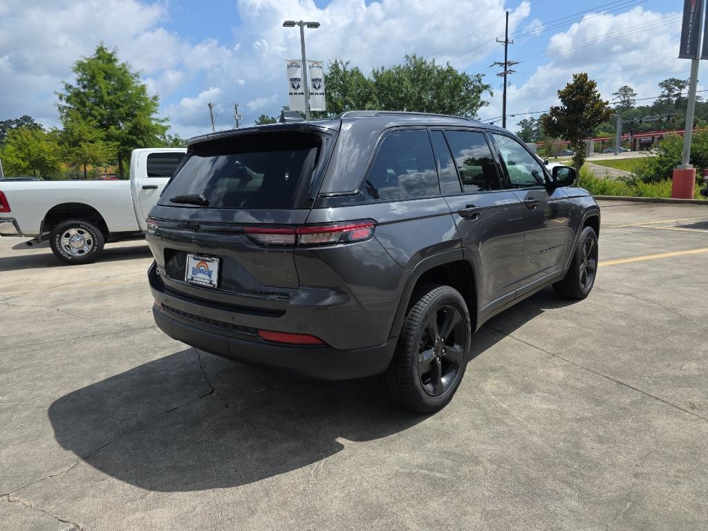 new 2025 Jeep Grand Cherokee car, priced at $46,535
