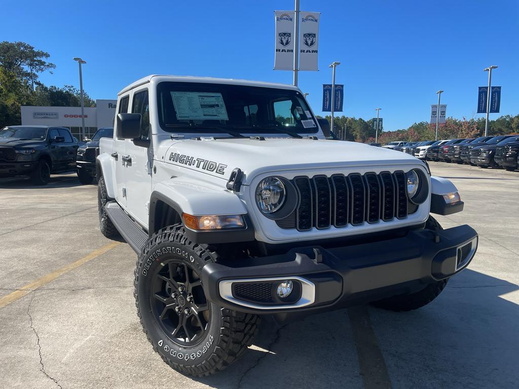 new 2025 Jeep Gladiator car, priced at $42,895