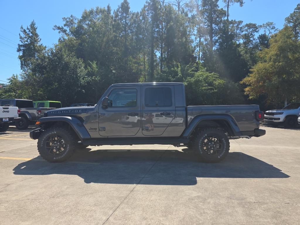new 2025 Jeep Gladiator car, priced at $44,230