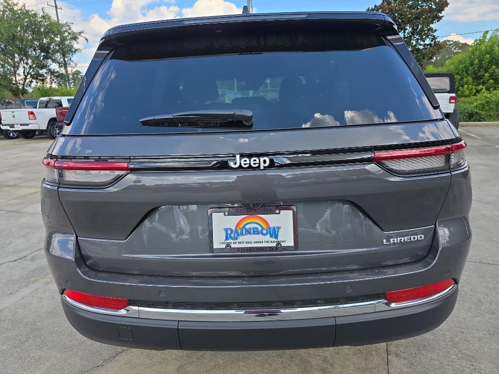 new 2025 Jeep Grand Cherokee car, priced at $39,165