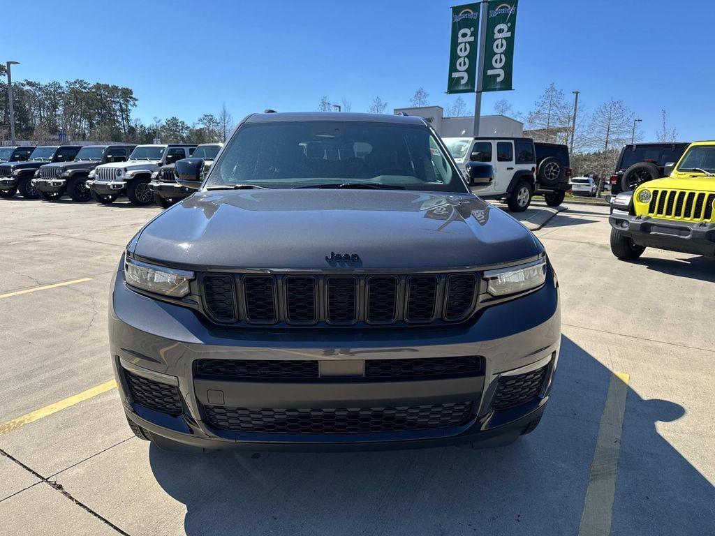 new 2025 Jeep Grand Cherokee L car, priced at $47,015