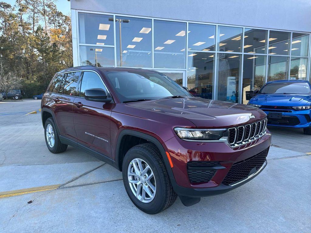 new 2025 Jeep Grand Cherokee car, priced at $37,170