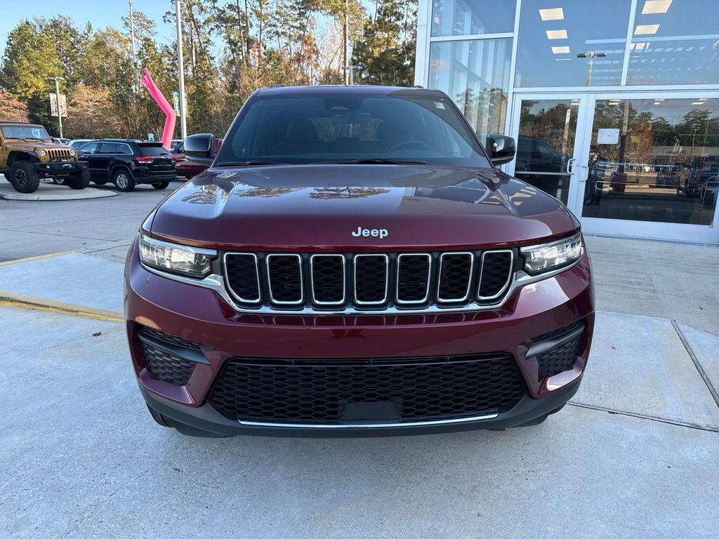 new 2025 Jeep Grand Cherokee car, priced at $37,170