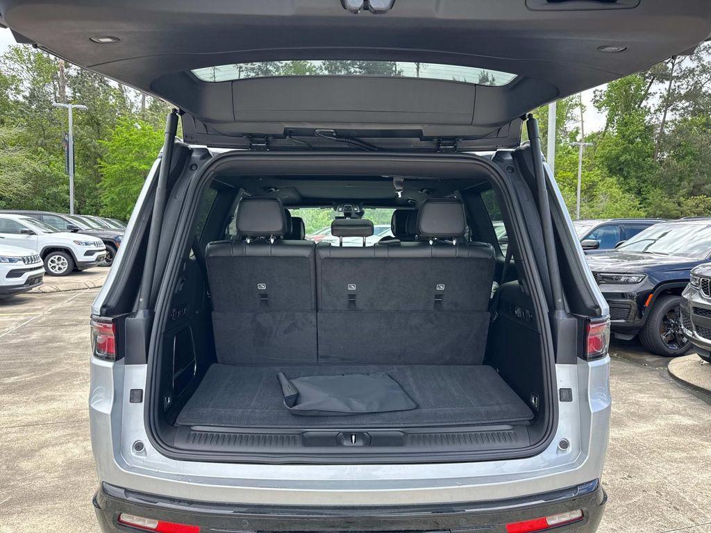 new 2025 Jeep Wagoneer car, priced at $72,770