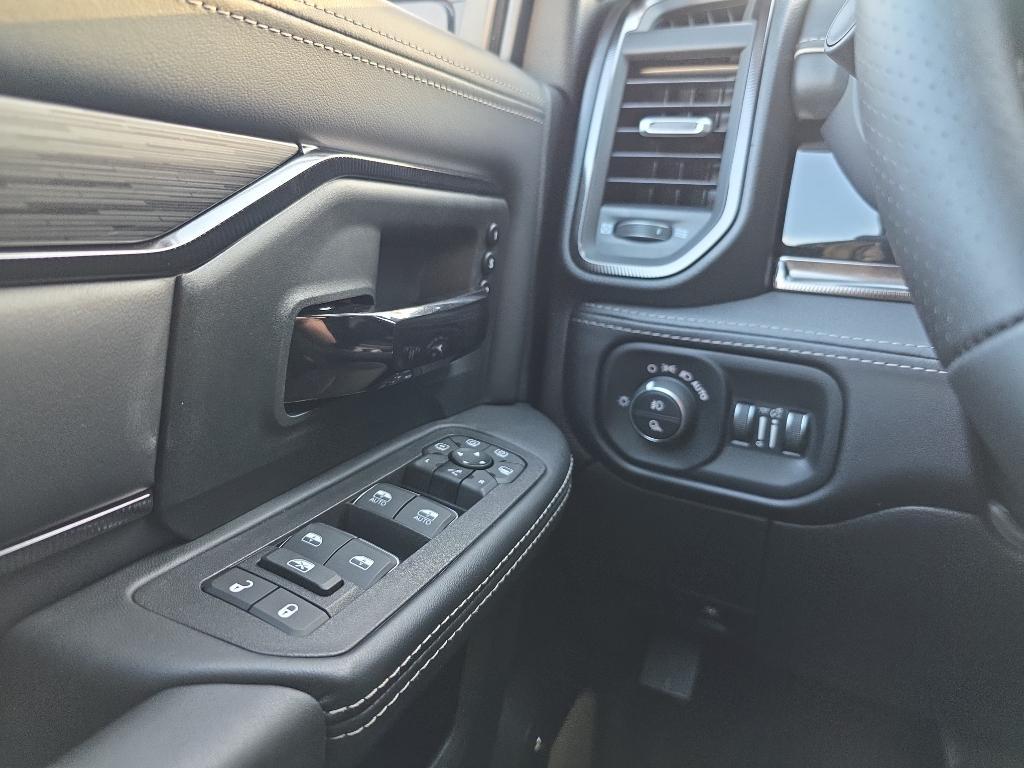 new 2025 Ram 2500 car, priced at $83,705