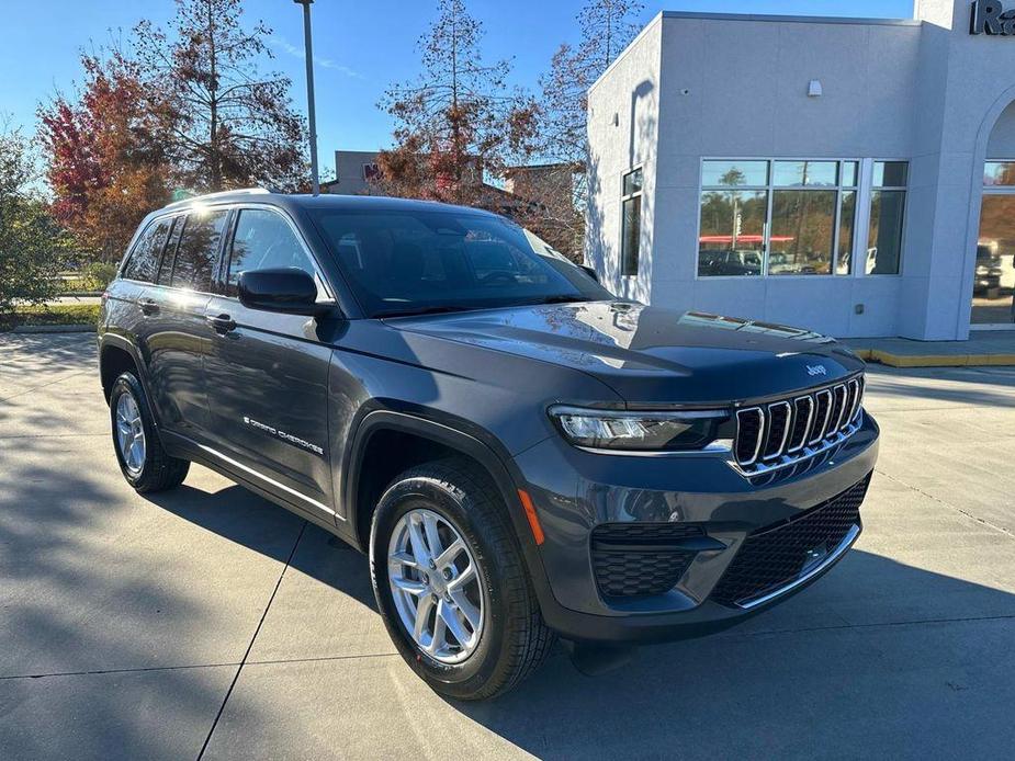 new 2025 Jeep Grand Cherokee car, priced at $36,175