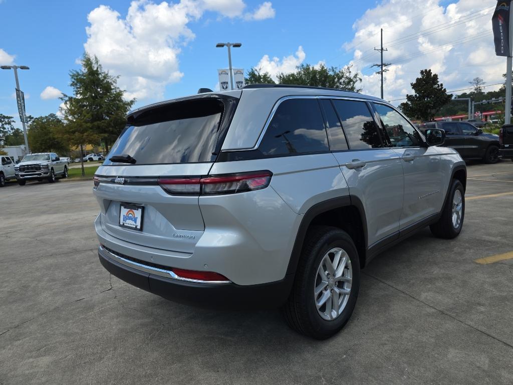 new 2025 Jeep Grand Cherokee car, priced at $38,170