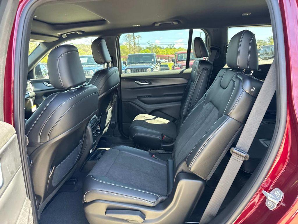 new 2025 Jeep Grand Cherokee L car, priced at $44,870