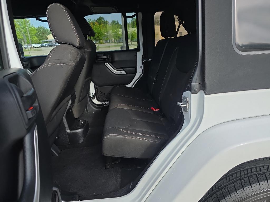 used 2015 Jeep Wrangler Unlimited car, priced at $16,995