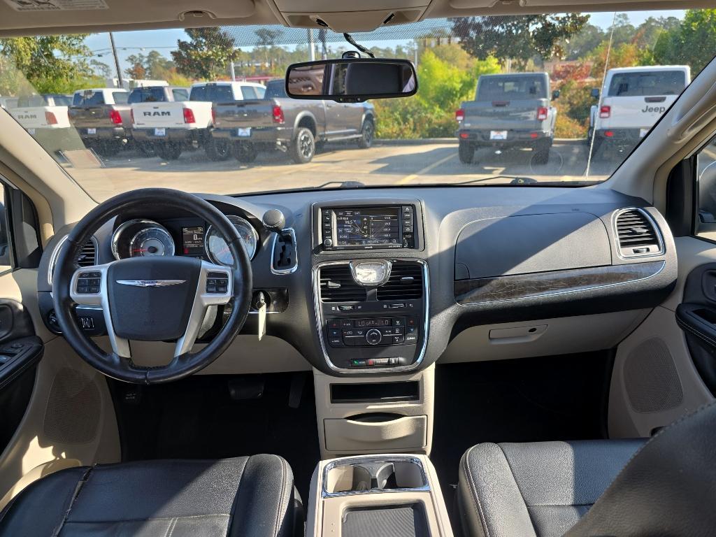 used 2016 Chrysler Town & Country car, priced at $8,995