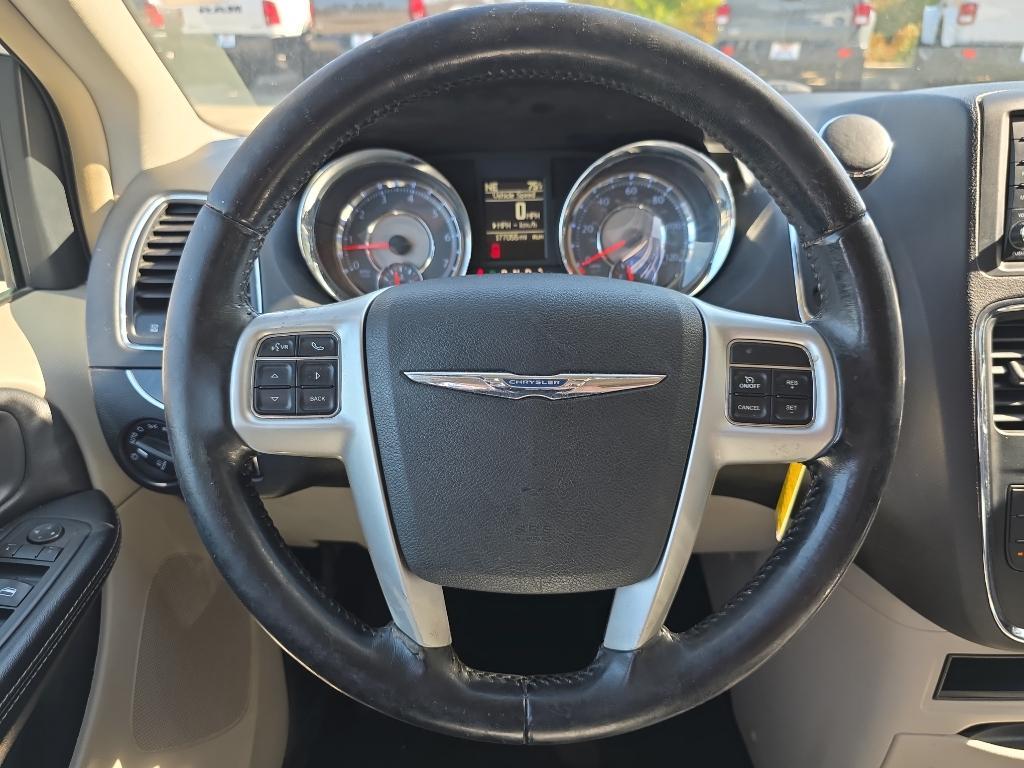 used 2016 Chrysler Town & Country car, priced at $8,995