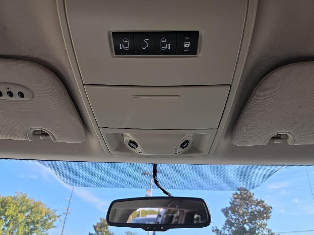 used 2016 Chrysler Town & Country car, priced at $8,995