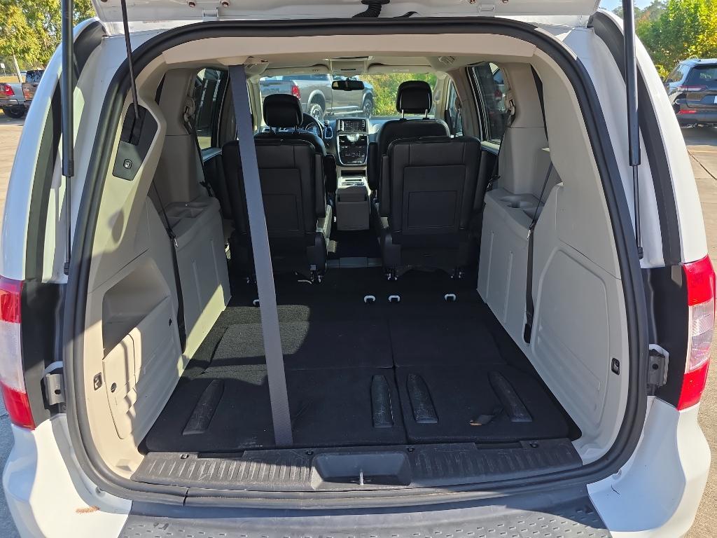 used 2016 Chrysler Town & Country car, priced at $8,995