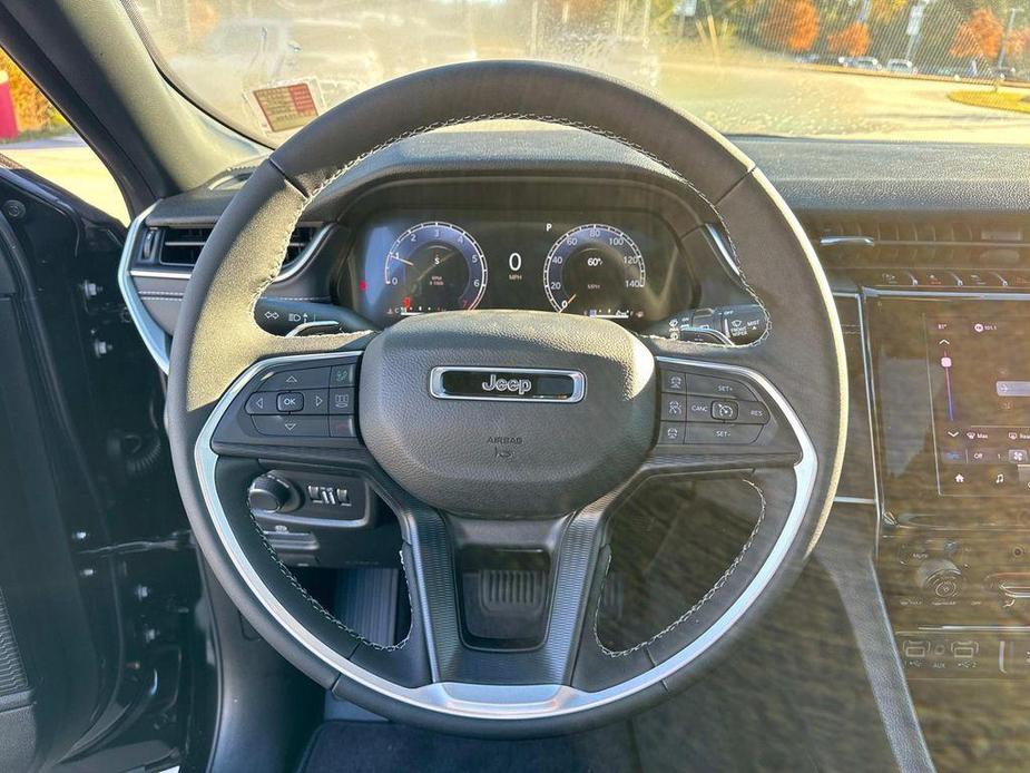 new 2025 Jeep Grand Cherokee car, priced at $37,170