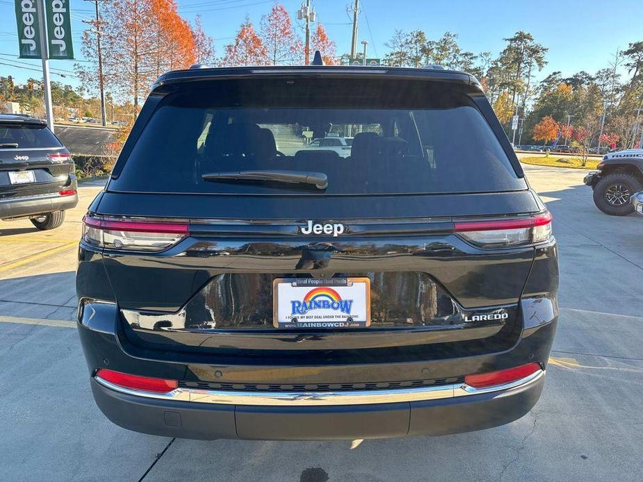 new 2025 Jeep Grand Cherokee car, priced at $37,170