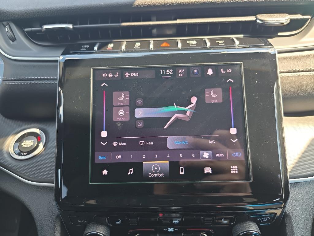 new 2025 Jeep Grand Cherokee car, priced at $39,165