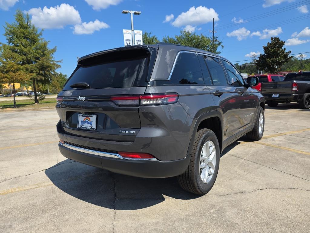 new 2025 Jeep Grand Cherokee car, priced at $39,165
