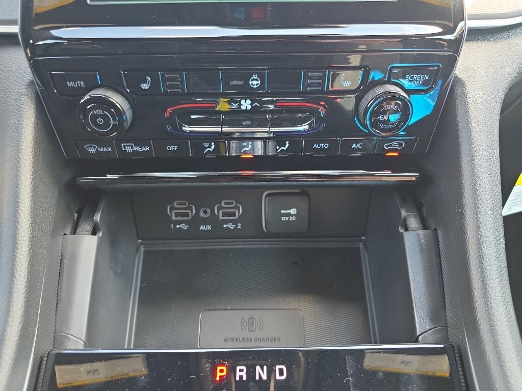 new 2025 Jeep Grand Cherokee car, priced at $39,165