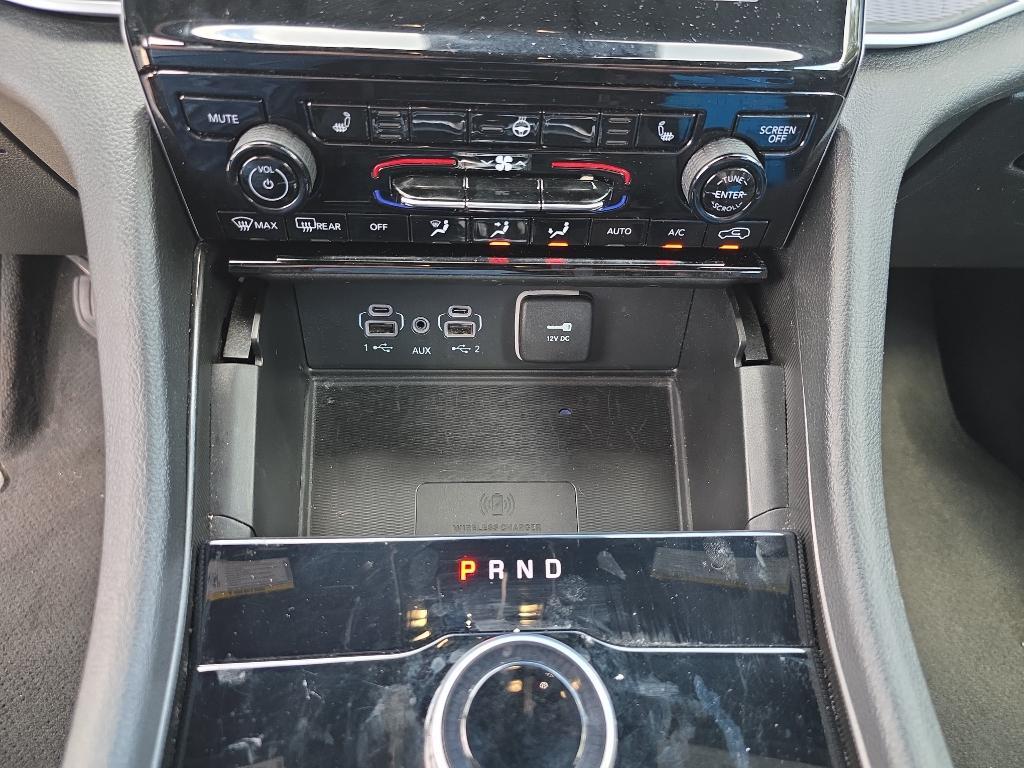 used 2024 Jeep Grand Cherokee L car, priced at $30,995