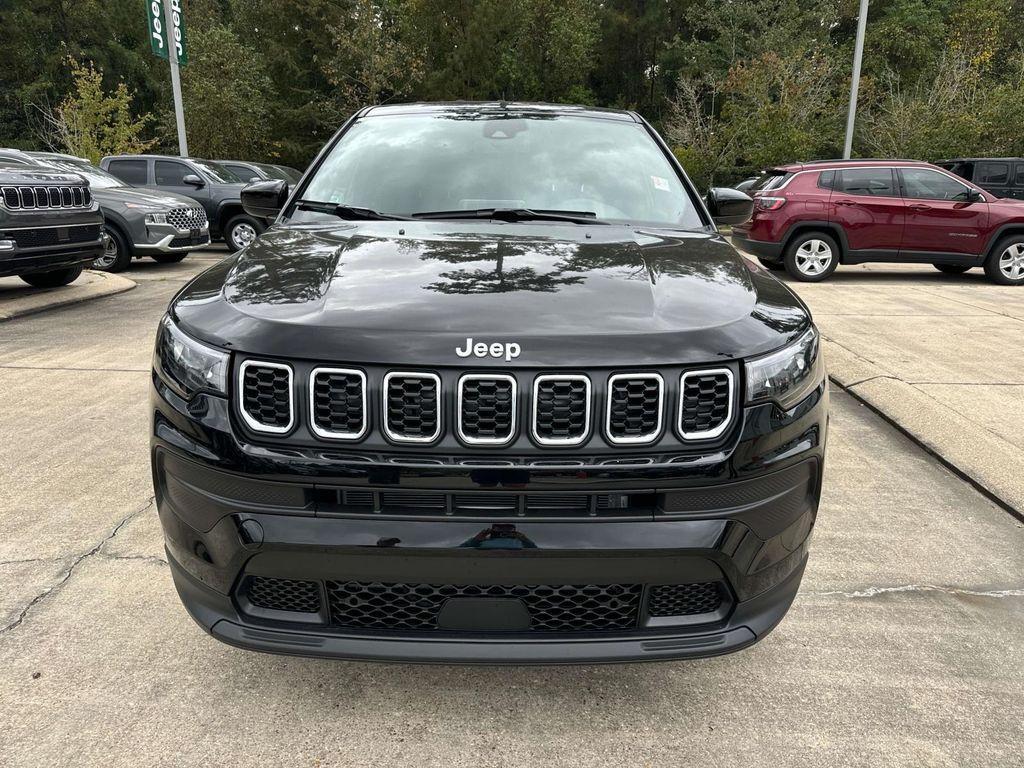 new 2025 Jeep Compass car, priced at $22,995
