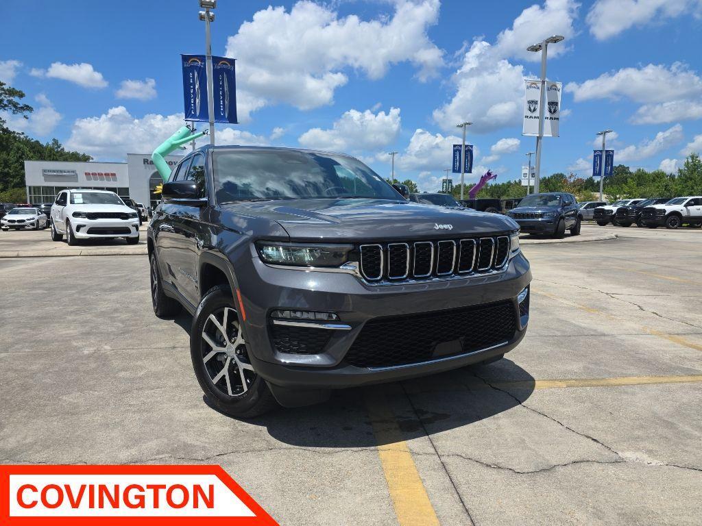 used 2024 Jeep Grand Cherokee car, priced at $32,995