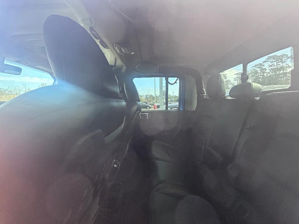 used 2021 Jeep Gladiator car, priced at $39,610