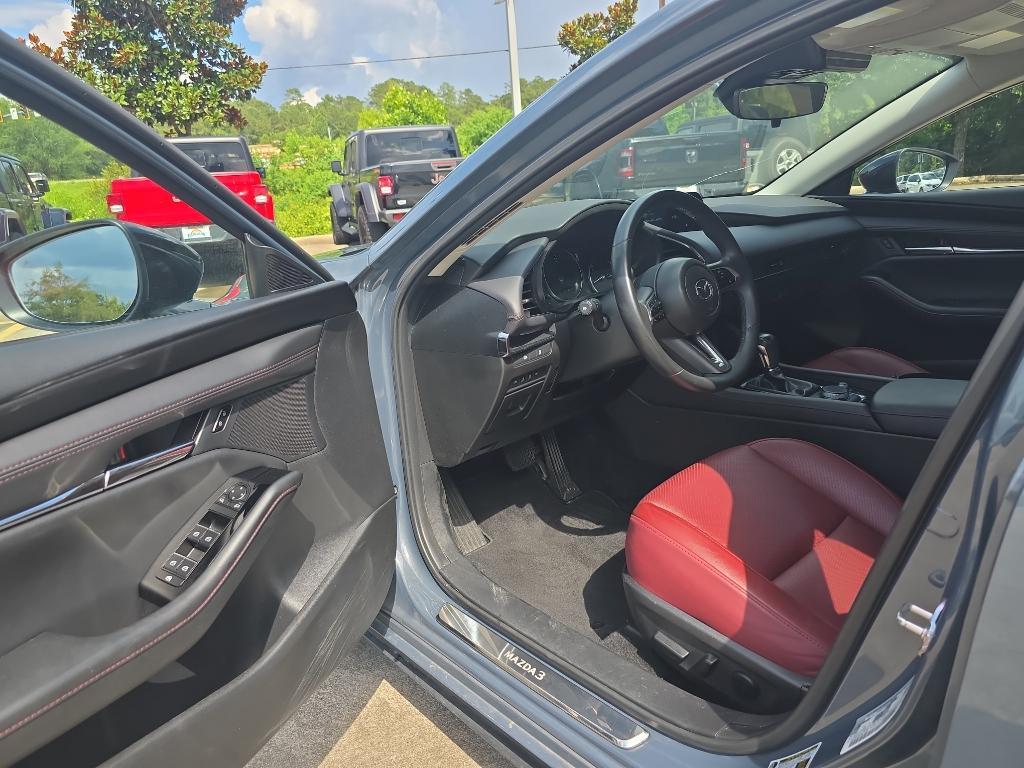 used 2024 Mazda Mazda3 car, priced at $24,095
